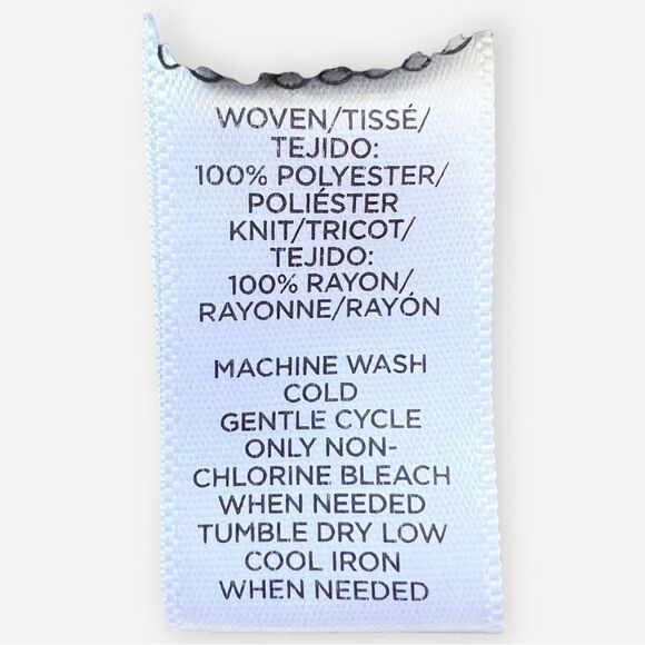 Ann Taylor LOFT Petites Black Polka Dot Pleated Back Shell Blouse. Top. XSP. - Picture 7 of 8